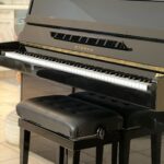 Piano droit Eterna