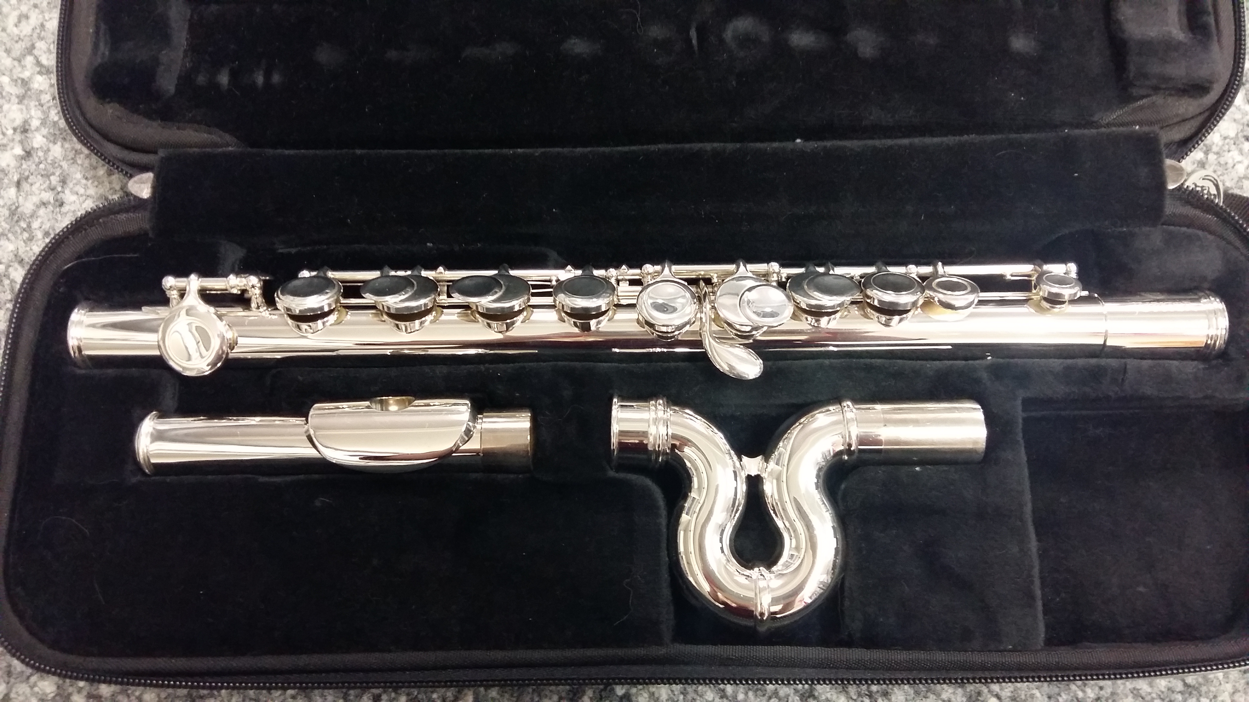 Flûte traversière UT Jupiter Waveline JFL700WD Music centre